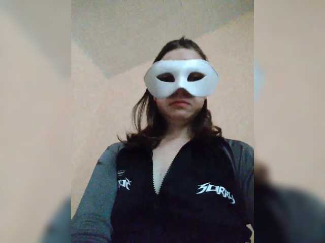 Elena13141516 live cam on BongaCams