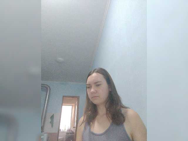 Elena13141516 live cam on BongaCams