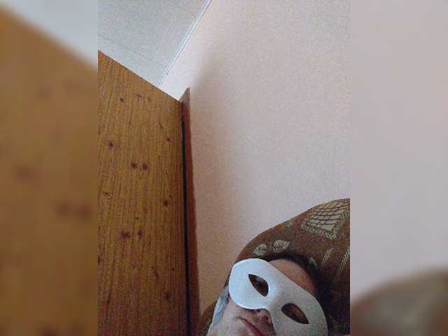 Elena13141516 live cam on BongaCams