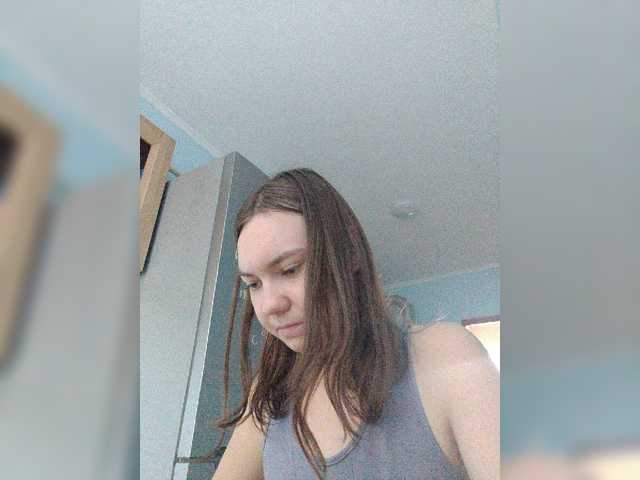 Elena13141516 live cam on BongaCams
