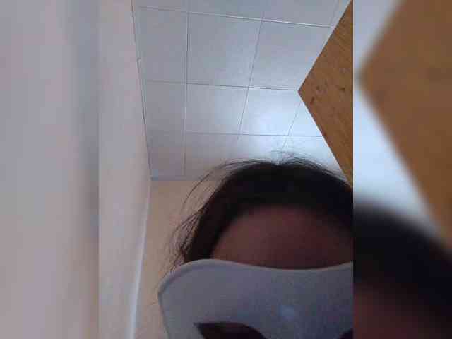 Elena13141516 webcam