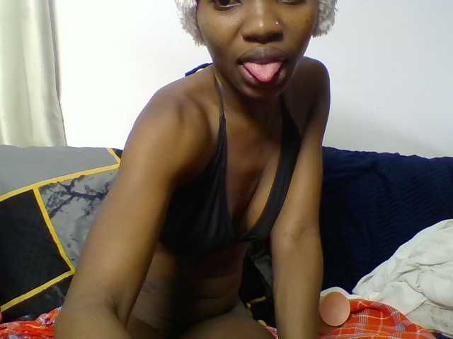 astanajoy live cam on BongaCams