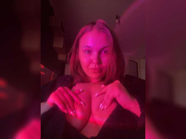 KusiKusi live cam on BongaCams