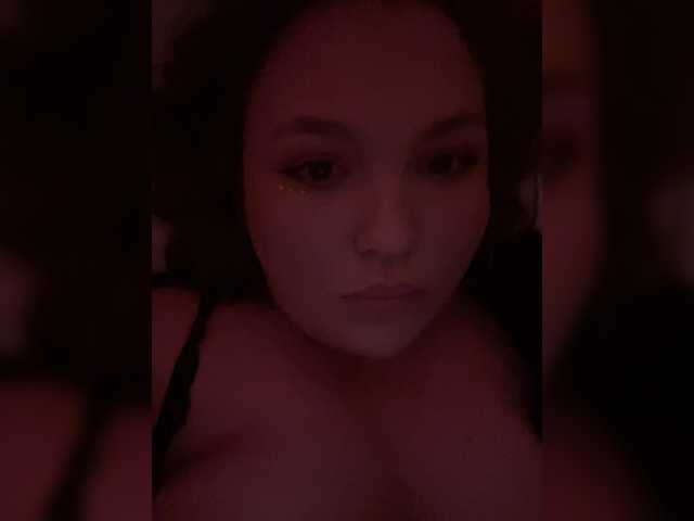 KusiKusi live cam on BongaCams