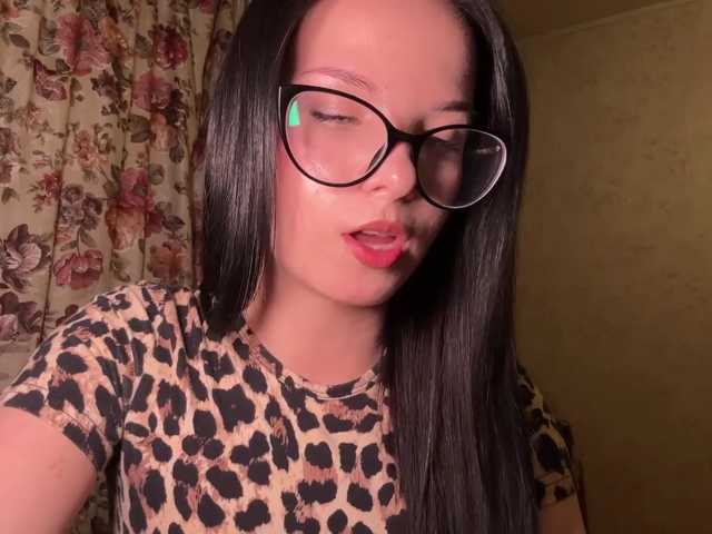 ZonaTarrants live cam on BongaCams
