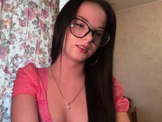 ZonaTarrants live cam on BongaCams