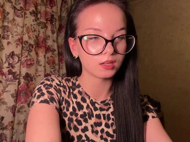 ZonaTarrants live cam on BongaCams