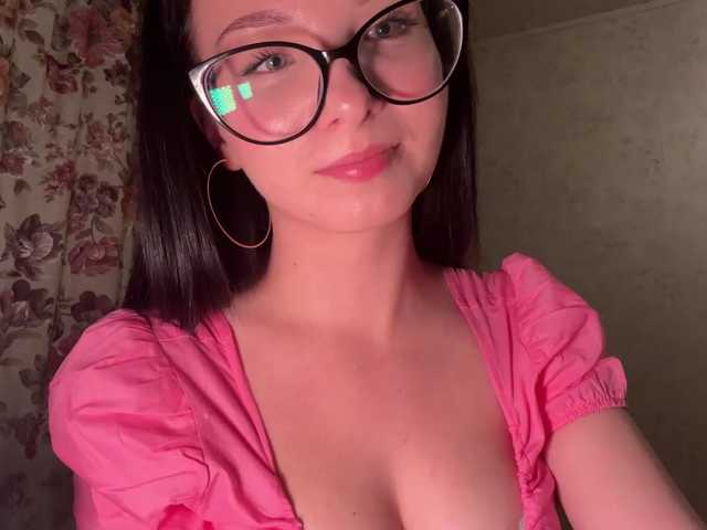ZonaTarrants live cam on BongaCams
