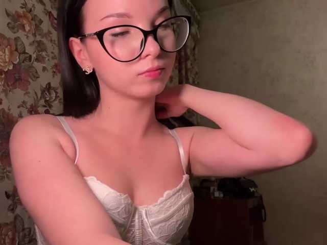 ZonaTarrants live cam on BongaCams