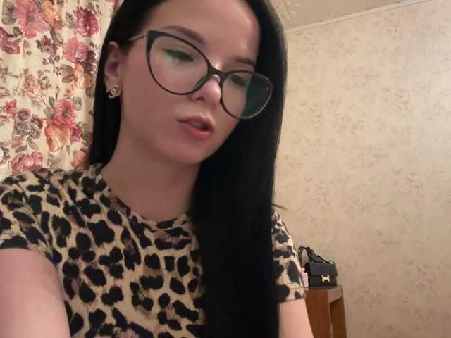 ZonaTarrants live cam on BongaCams