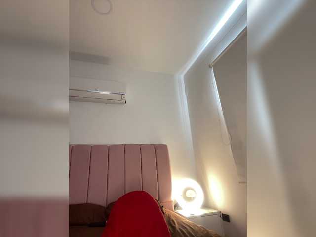 isabella-69 live cam on BongaCams
