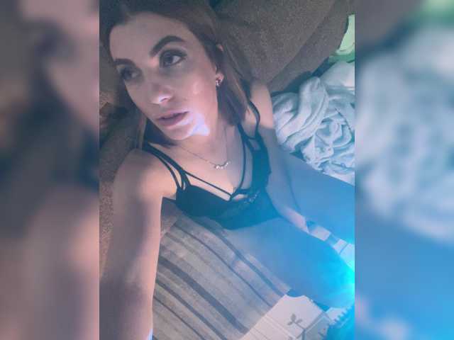 Nika302 live cam preview