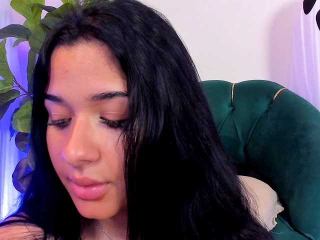 NaomiVelourX live cam on BongaCams