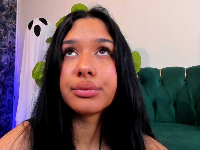 NaomiVelourX live cam on BongaCams