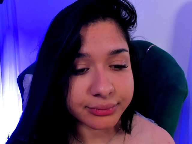 NaomiVelourX