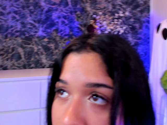 NaomiVelourX live cam on BongaCams