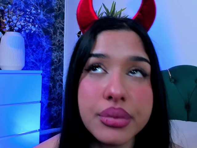 NaomiVelourX live cam on BongaCams