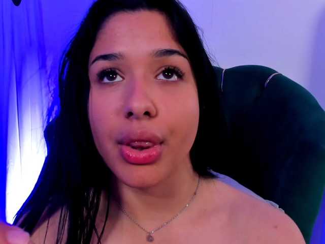 NaomiVelourX