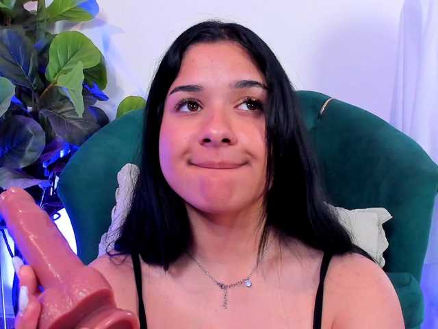 NaomiVelourX live cam on BongaCams