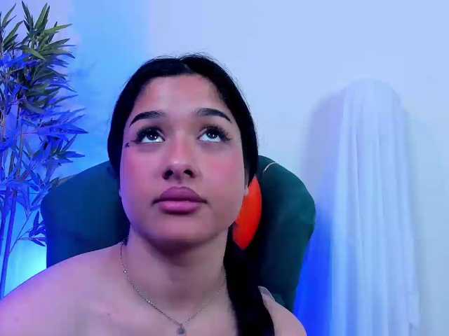 NaomiVelourX