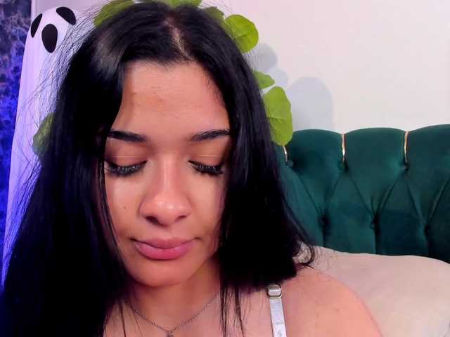 NaomiVelourX live cam on BongaCams