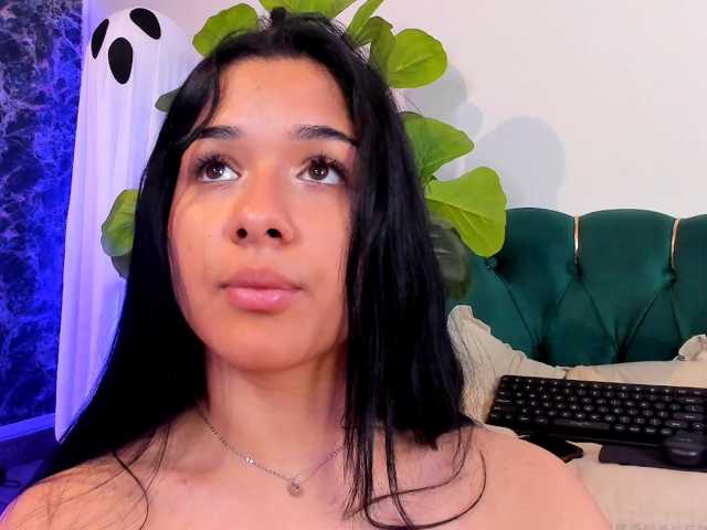 NaomiVelourX live cam on BongaCams