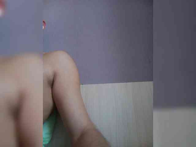 Maks77s's cam show statistics and live stream