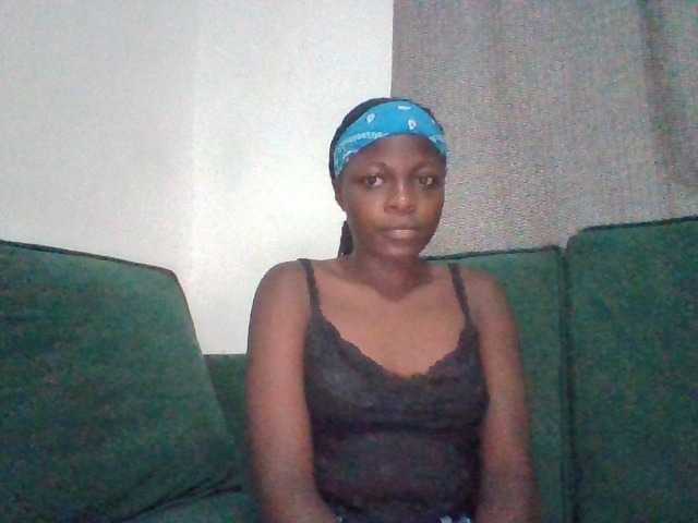 SoniaJolly live cam on BongaCams
