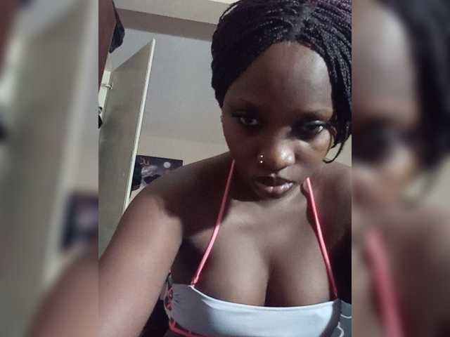 Lovergirll webcam