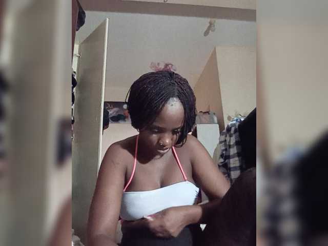 Lovergirll webcam