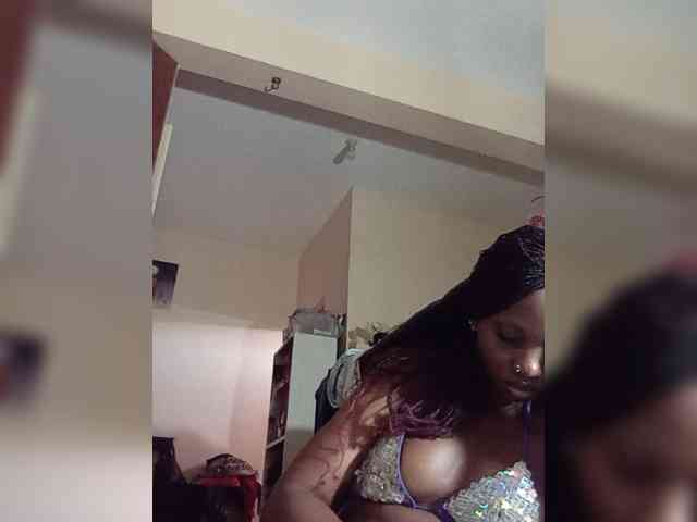 Model: Lovergirll