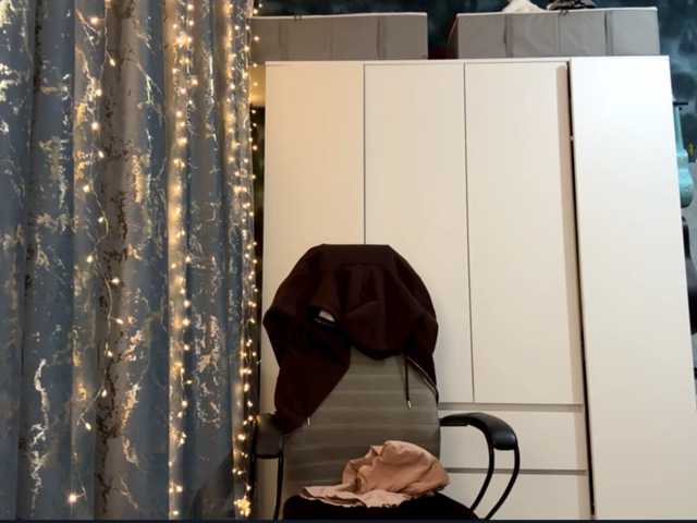 AngelikaReinik live cam on BongaCams