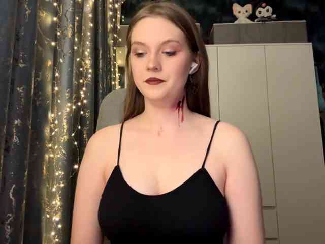 AngelikaReinik webcam