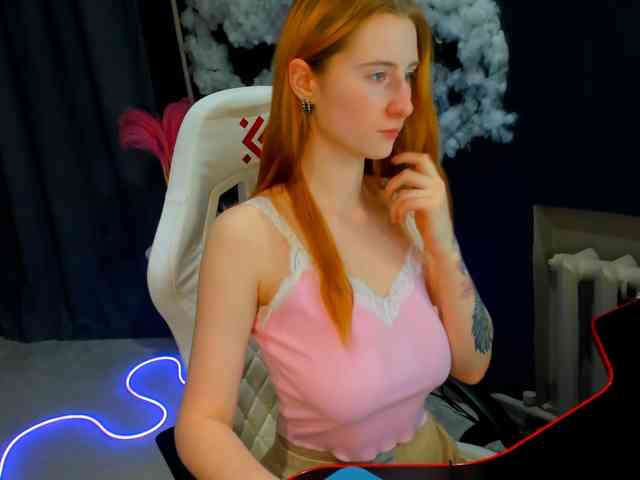 EmeliGlowr