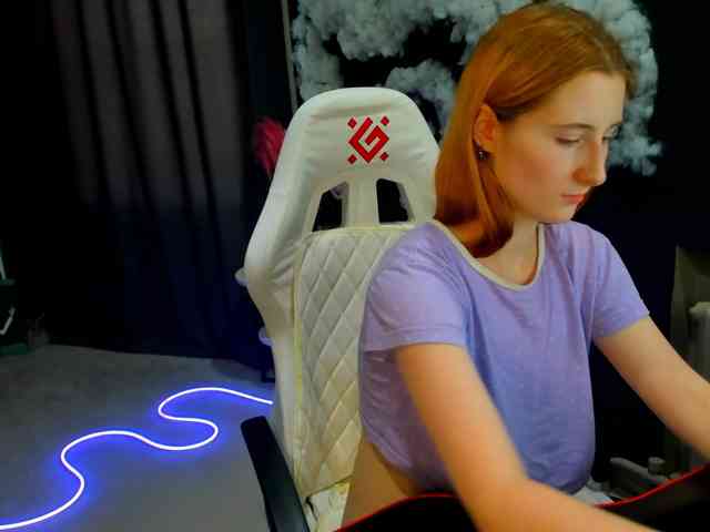 EmeliGlowr