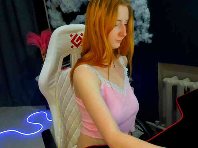 EmeliGlowr