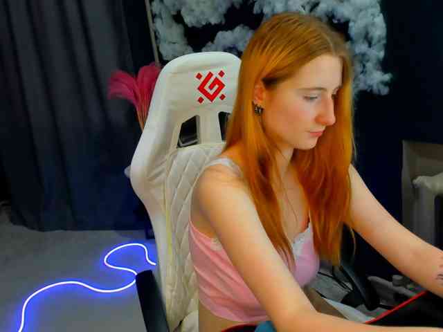 EmeliGlowr