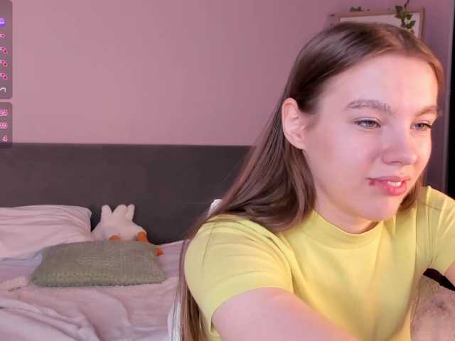 St1Ormy live cam on BongaCams