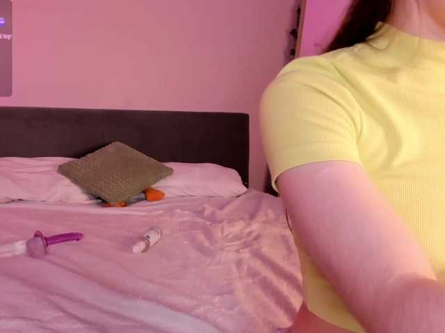 St1Ormy live cam on BongaCams