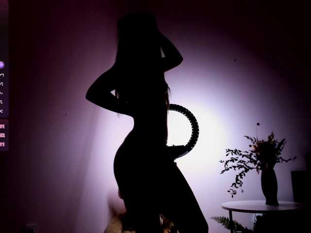 St1Ormy live cam on BongaCams