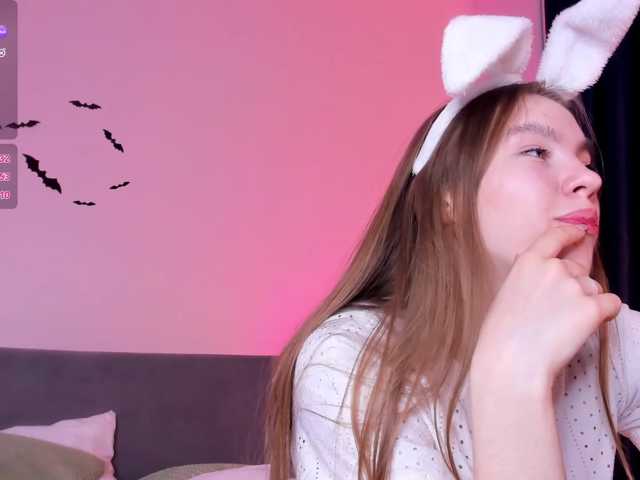 St1Ormy live cam on BongaCams