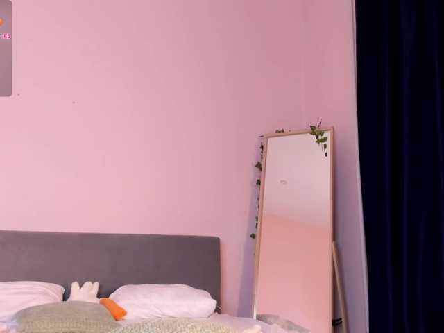 St1Ormy live cam on BongaCams