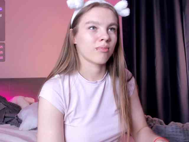 St1ormy's cam show statistics and live stream