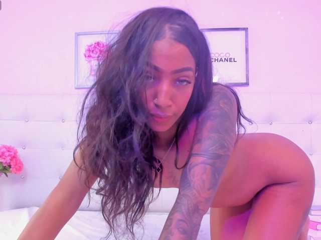KatelynRyan live cam on BongaCams
