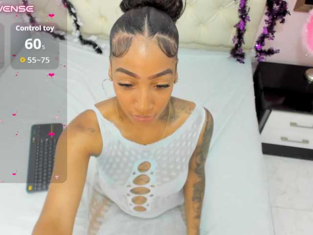 KatelynRyan live cam on BongaCams