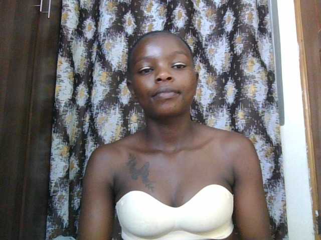Ebonylayler live cam on BongaCams