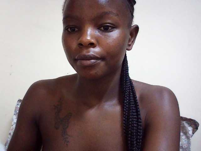 Ebonylayler live cam on BongaCams