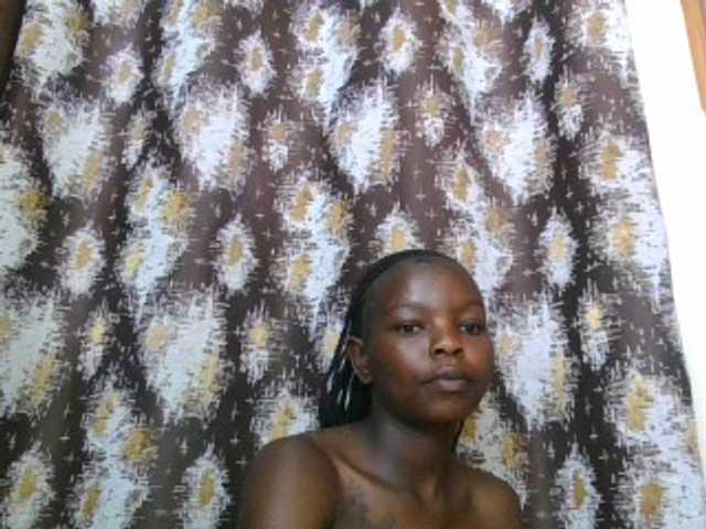 Ebonylayler live cam on BongaCams