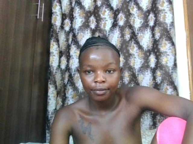 Ebonylayler live cam on BongaCams