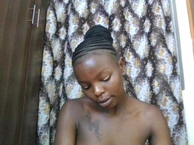 Ebonylayler live cam on BongaCams